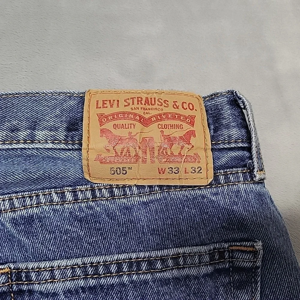Levi's Jeans Men 33x32 Blue 505 Regular Fit Straight Leg Casual Denim Workwear